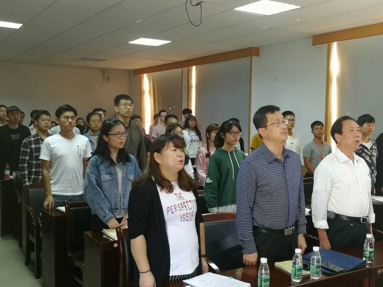 Cache_5439a3523761a79b..jpg Cache_5439a3523761a79b..jpg